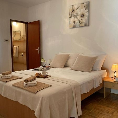 Pisak Holiday Homes Luaran gambar