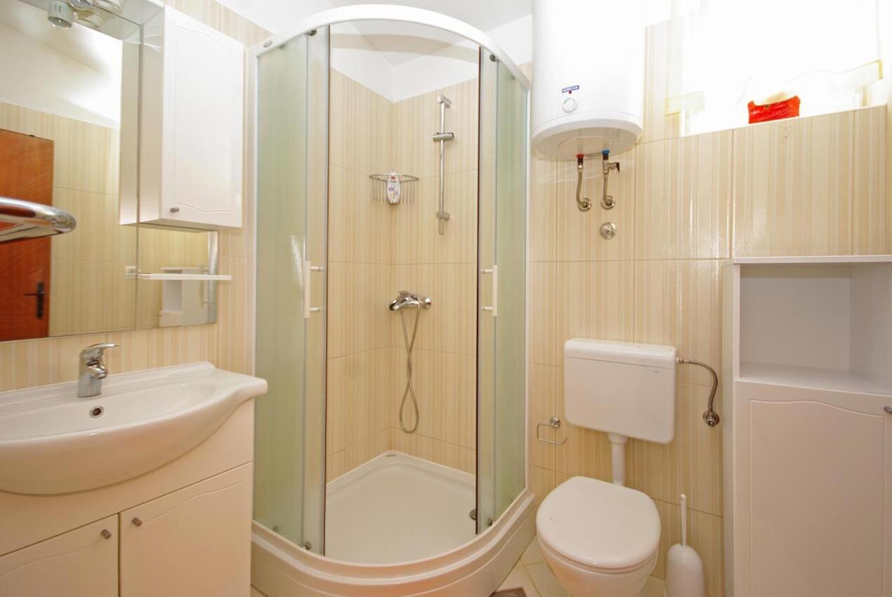 Pisak Holiday Homes Luaran gambar