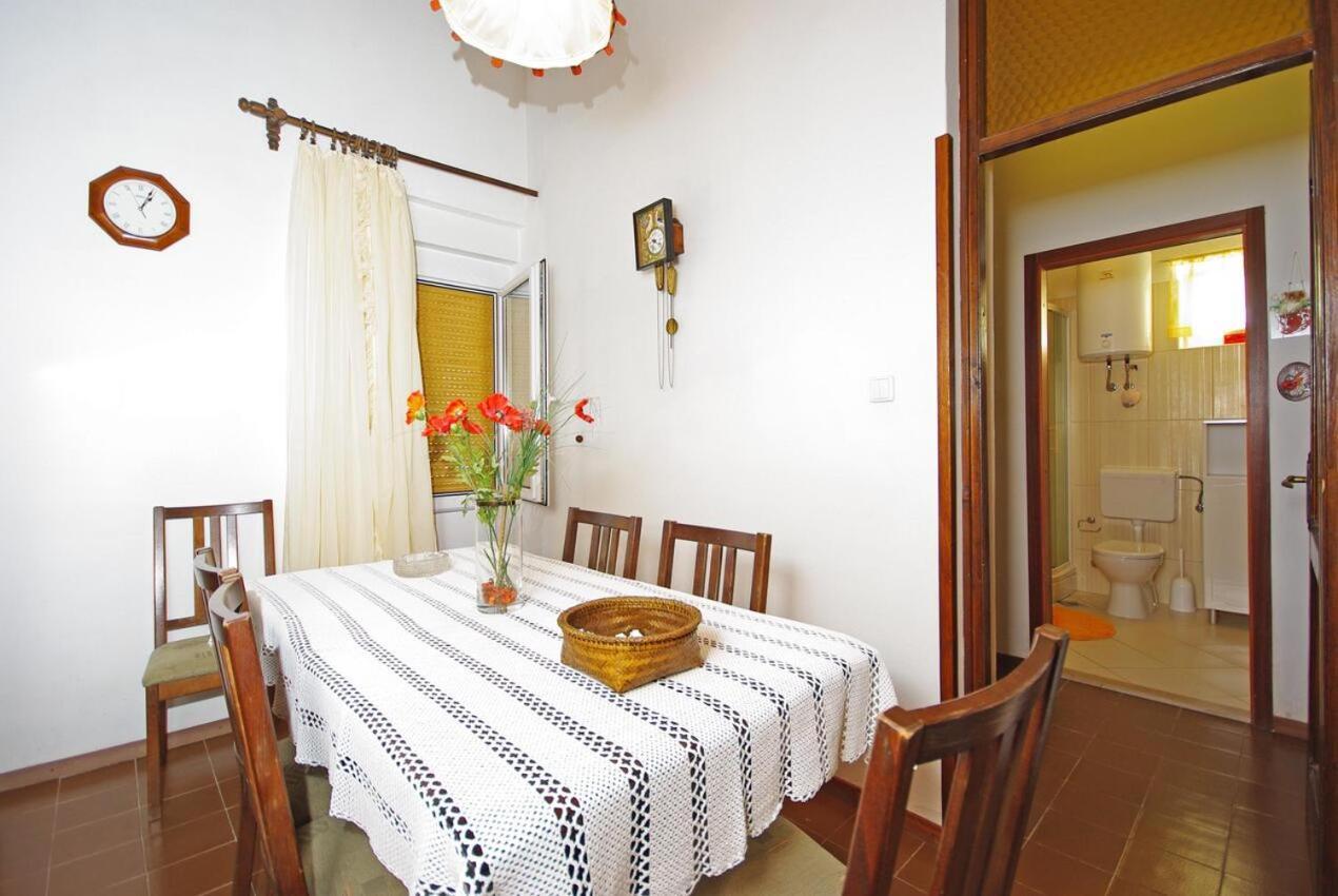 Pisak Holiday Homes Luaran gambar