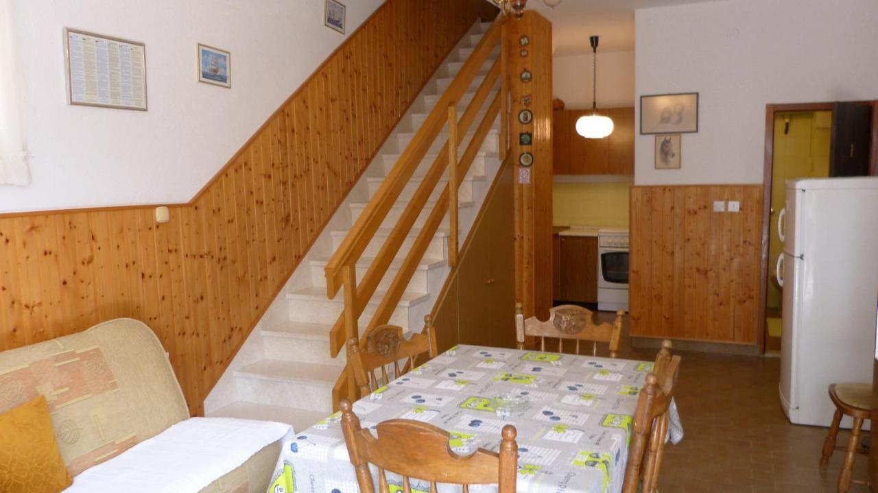 Pisak Holiday Homes Luaran gambar